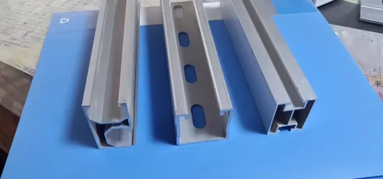 Neuankömmling Hot DIP Solarhalterung aus verzinktem Stahl Photovoltaikzubehör Dachmontage Großhandel Solarunterstützung